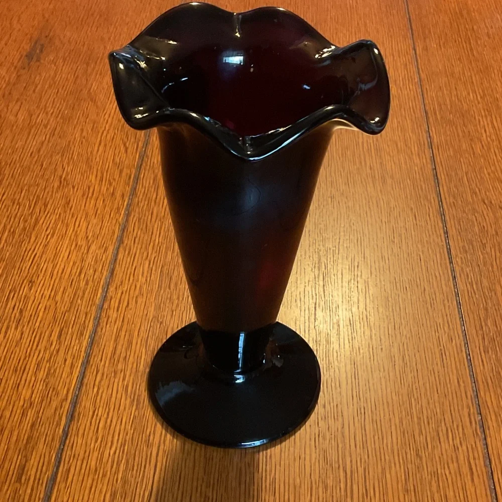 Elegant dark purple vase.